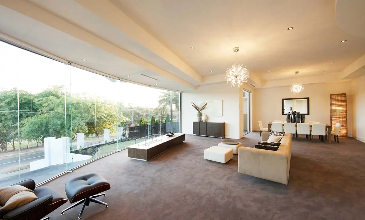 Fixed window installation, Balwyn